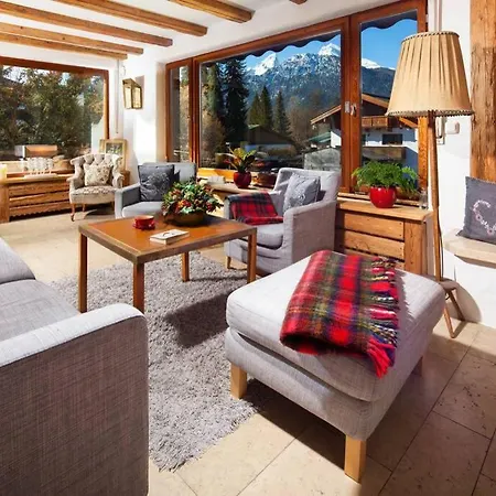 Dağ evi Beautiful Cosy House Near Koenigsee *